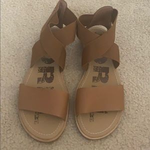 Sorel leather sandals